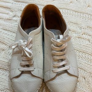 EUC Dalson Espadrilles Leather Sneakers.
